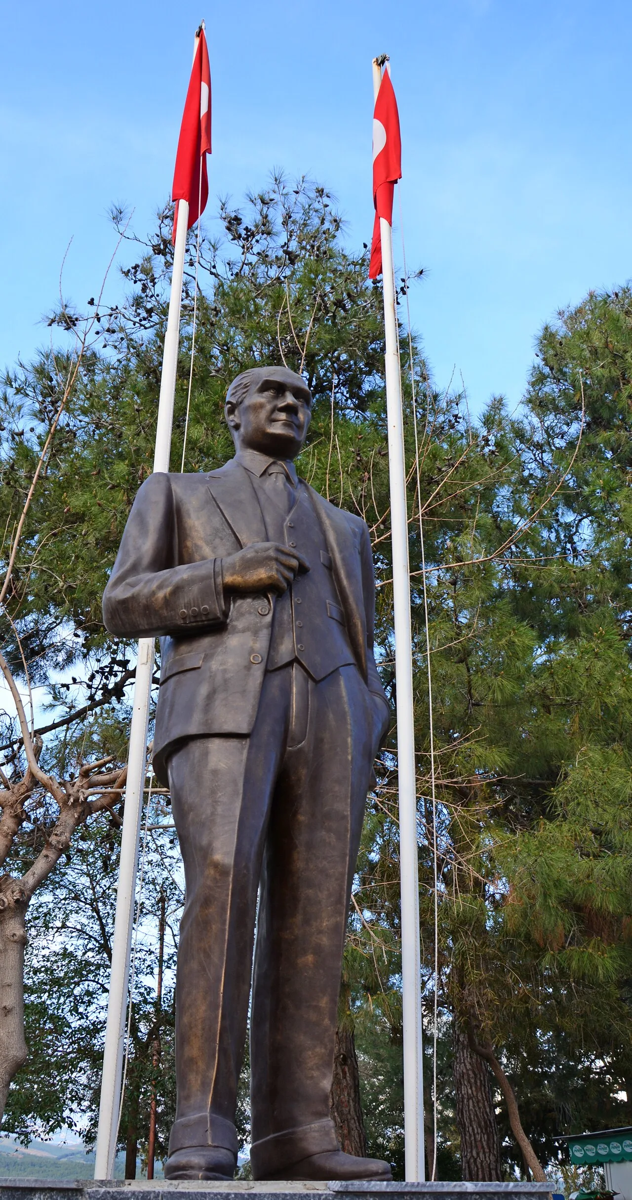 Atatürk Anıtı, Adana - Adana
