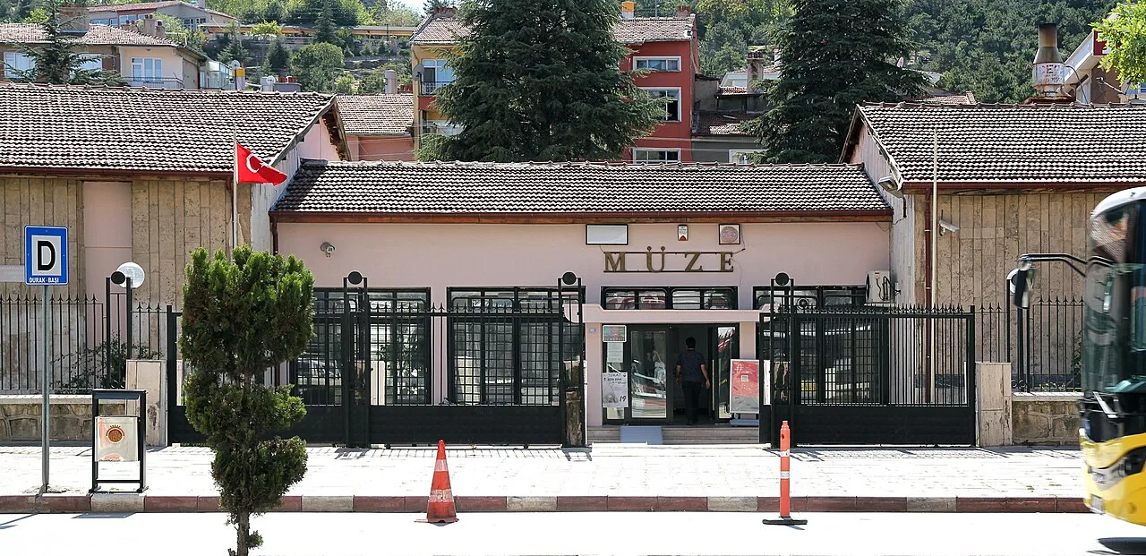 Afyonkarahisar Arkeoloji Müzesi - Afyonkarahisar