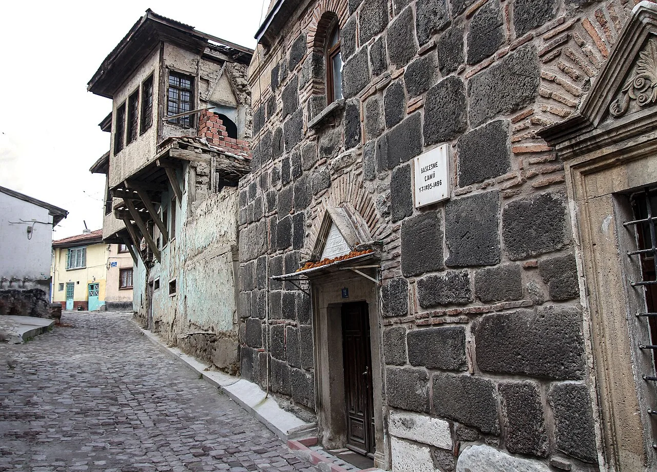 Baş Çeşme Camii - Afyonkarahisar