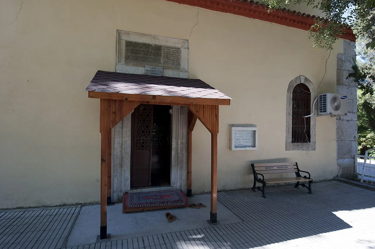 Pir Sücaeddin İlyas Türbesi - Amasya