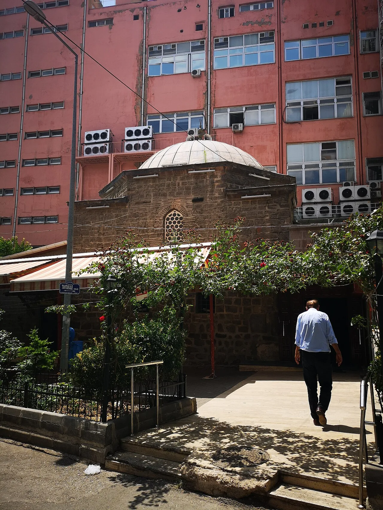 Hallaç Mahmut Cami - Ankara