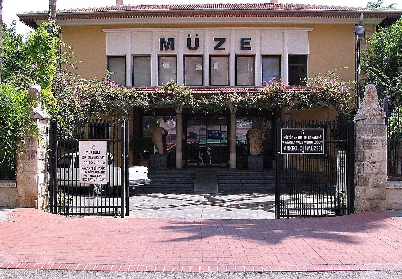 Alanya Arkeoloji Müzesi - Antalya