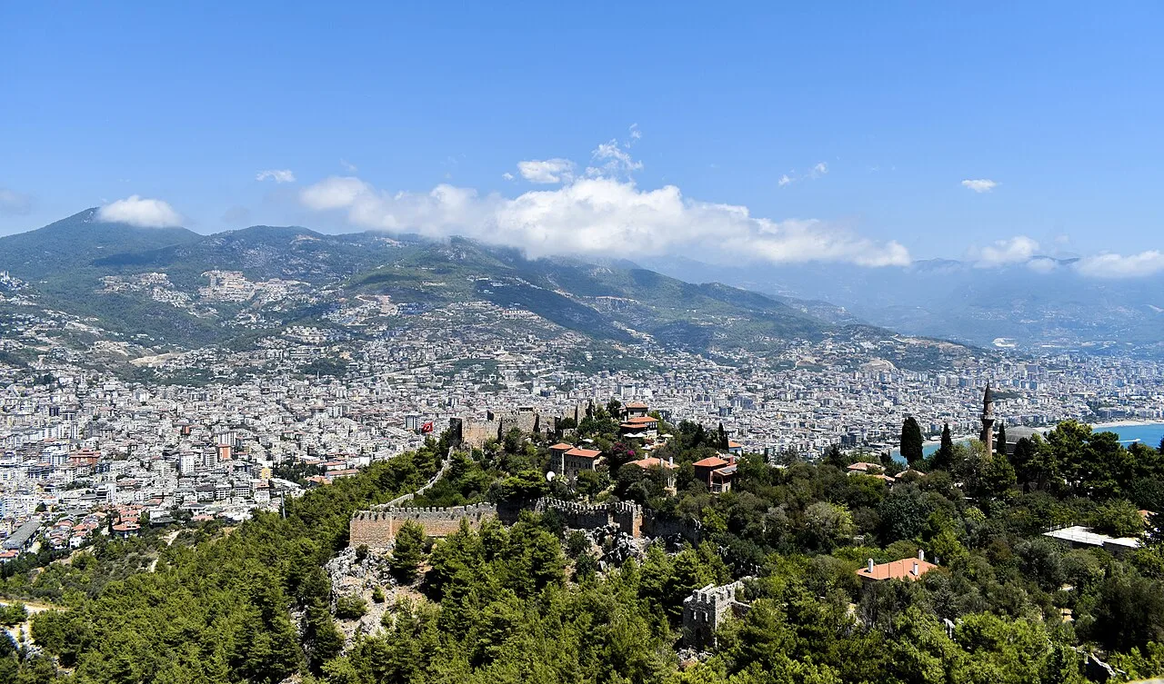 Ehmedek Kalesi - Antalya