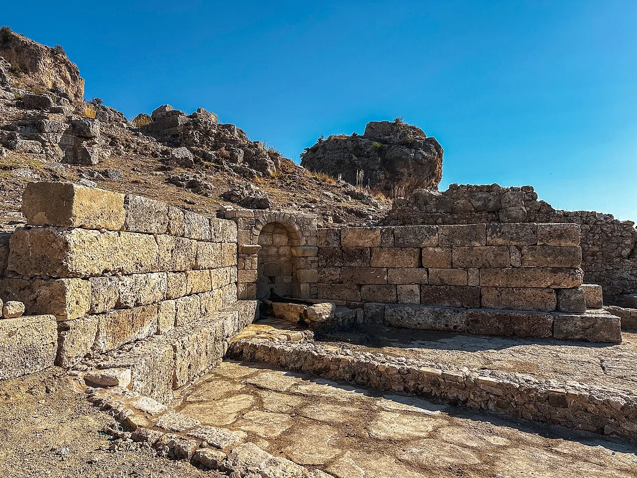 Sillyon Osmanlı Çeşmesi - Antalya