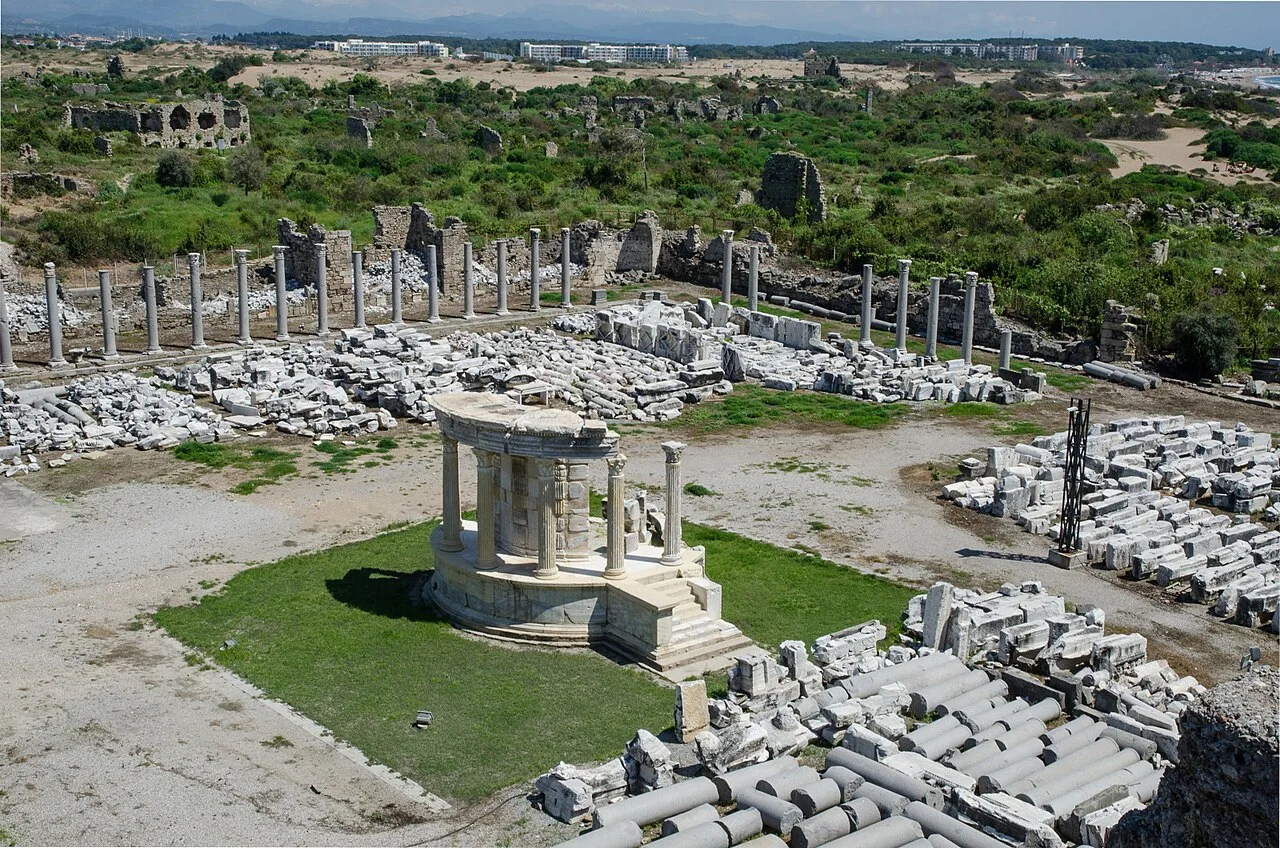 Tyche Tapınağı (Side) - Antalya