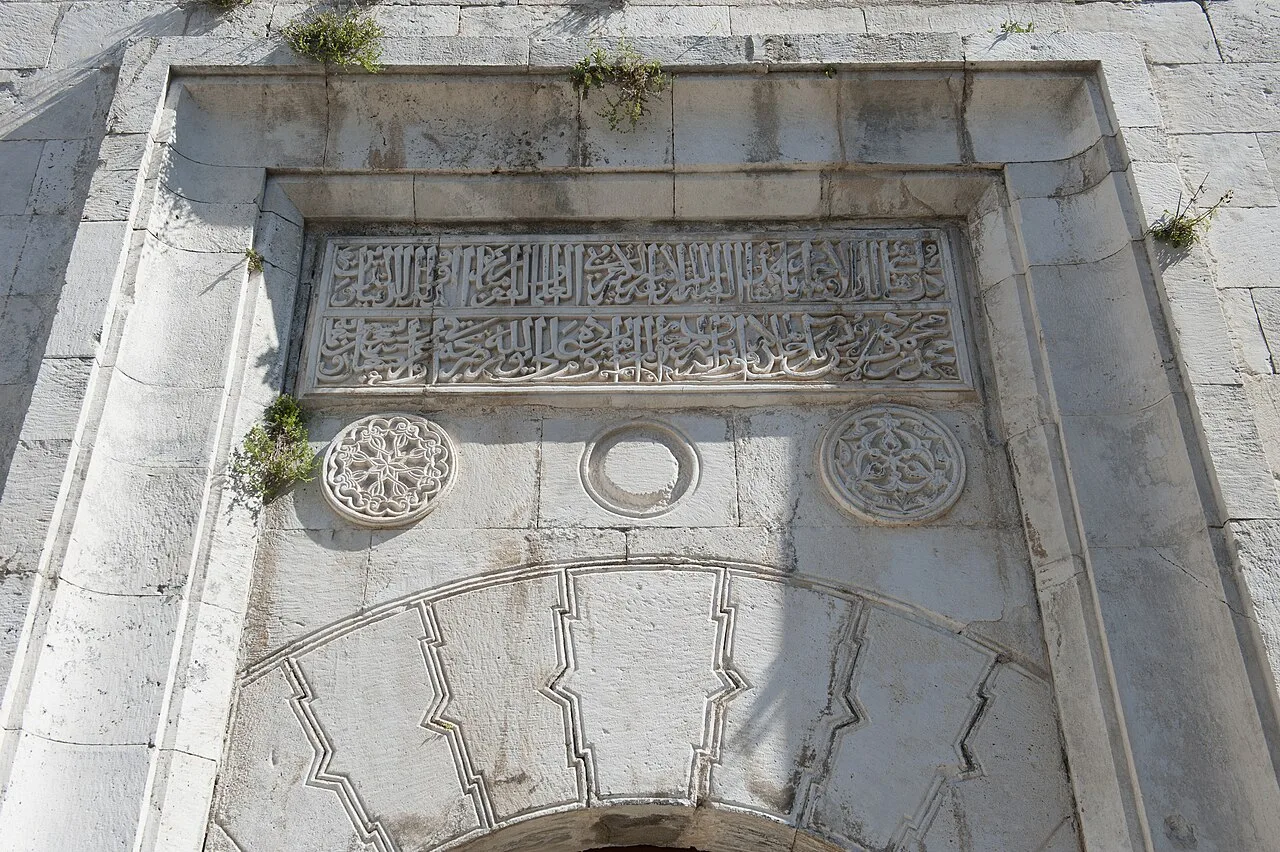 Zincirkıran Mehmet Bey Kümbeti - Antalya