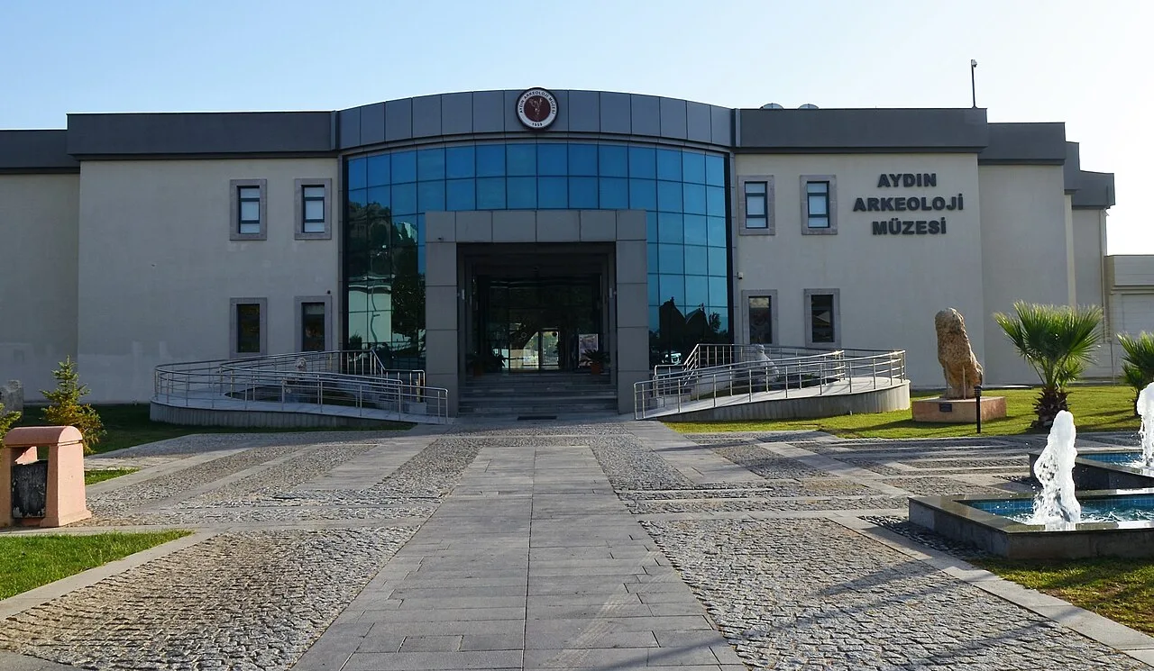 Aydın Archaeological Museum - Aydın