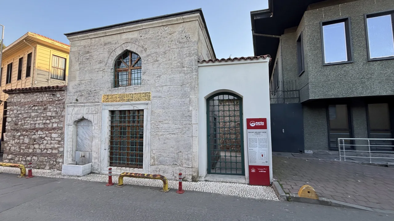 Mehmet Dede Türbesi - Balıkesir
