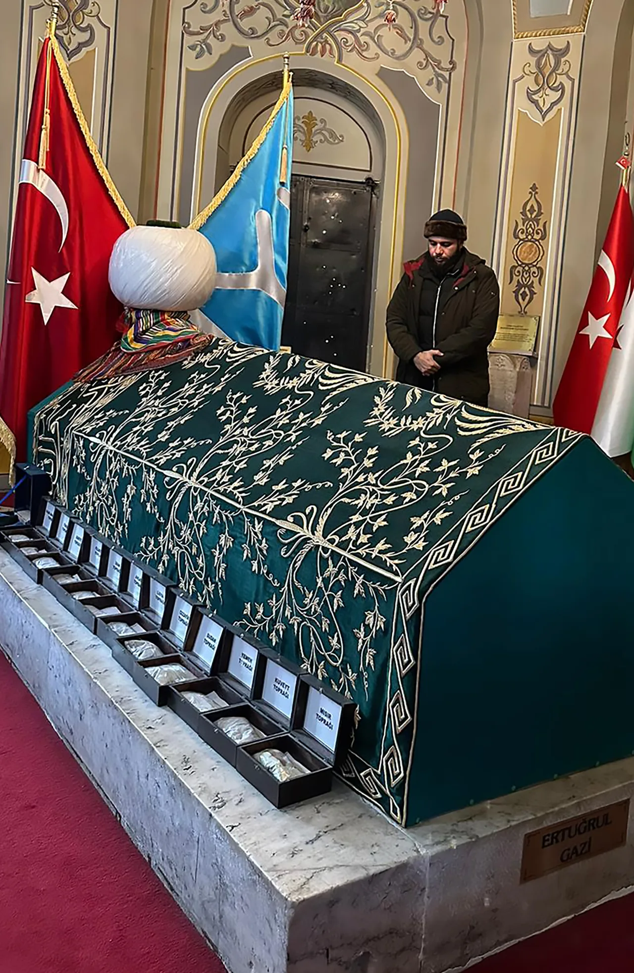 Ertuğrul Gazi Türbesi - Bilecik