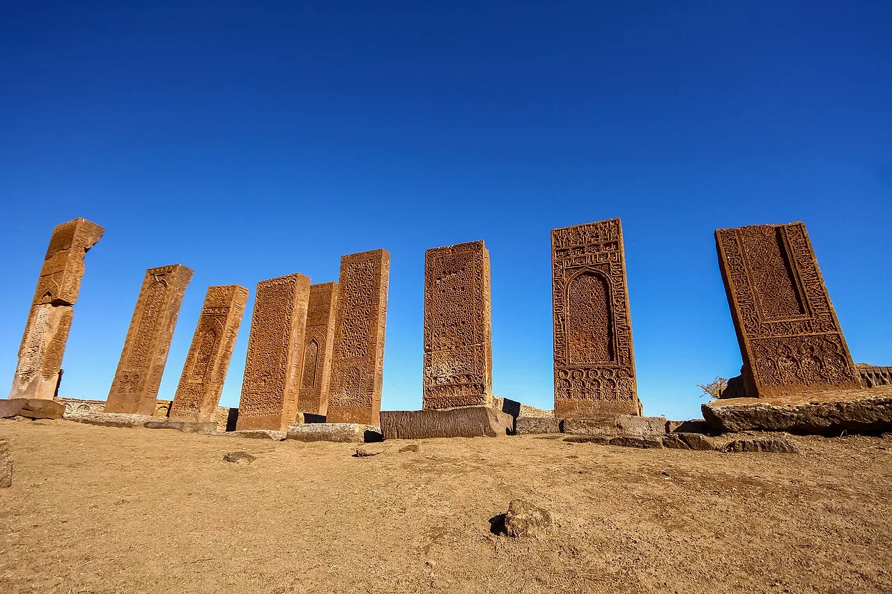 Ahlat Selçuklu Mezarlığı - Bitlis