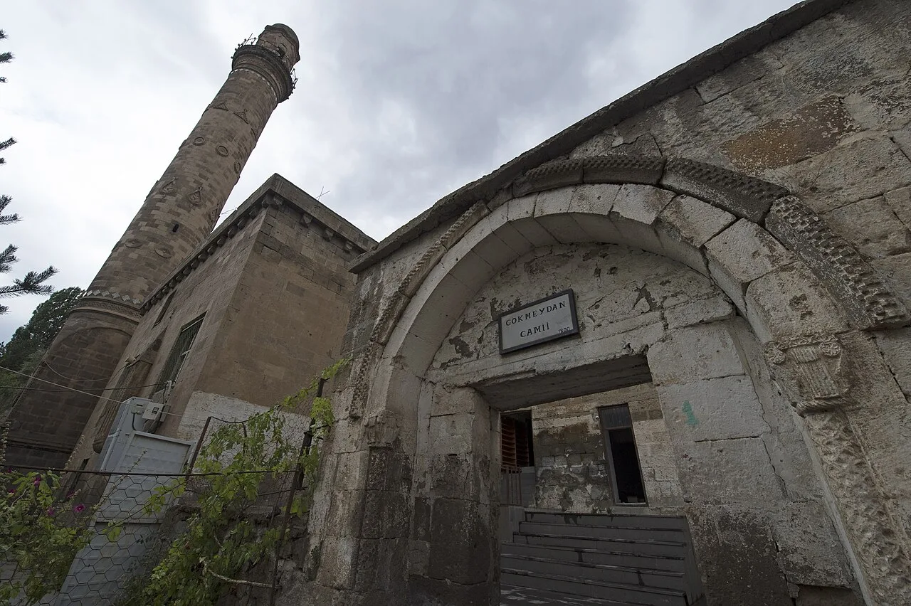 Gökmeydan Camii - Bitlis