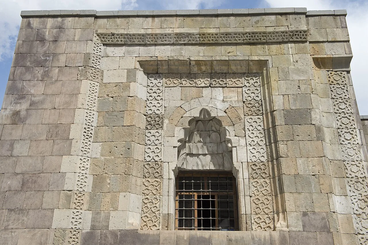 Hatibiye Medresesi - Bitlis