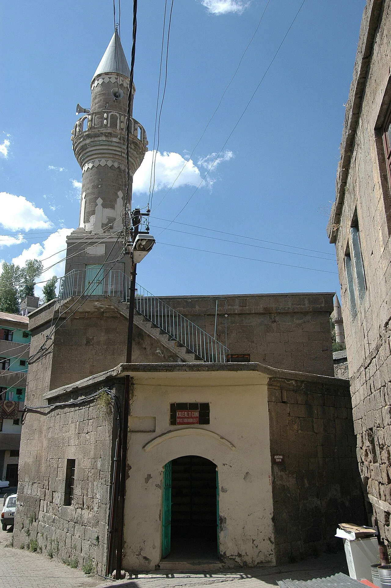 Kalealtı Camii - Bitlis