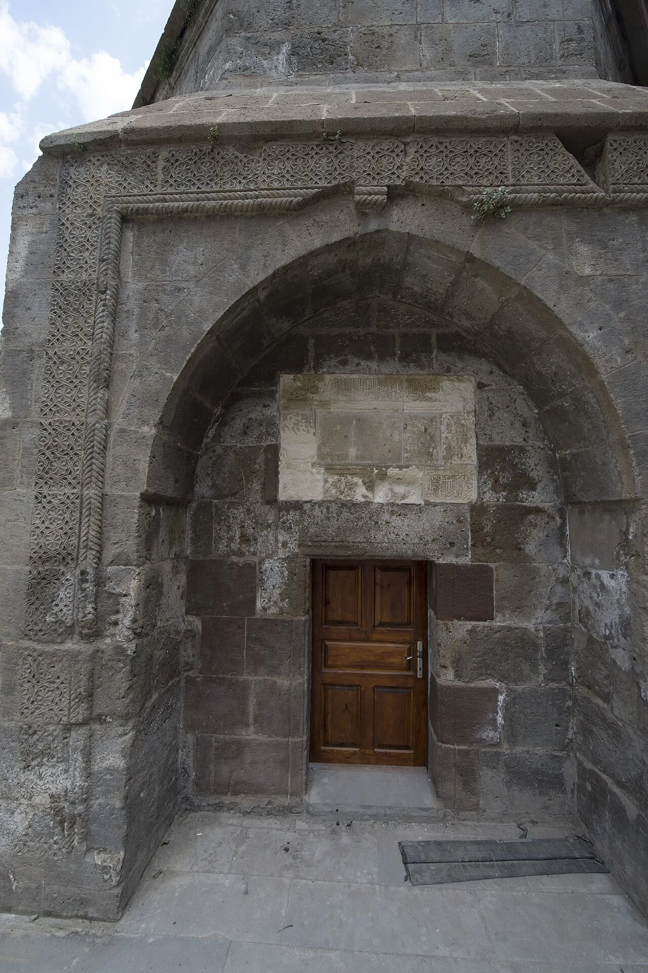 Şeref Han Türbesi - Bitlis