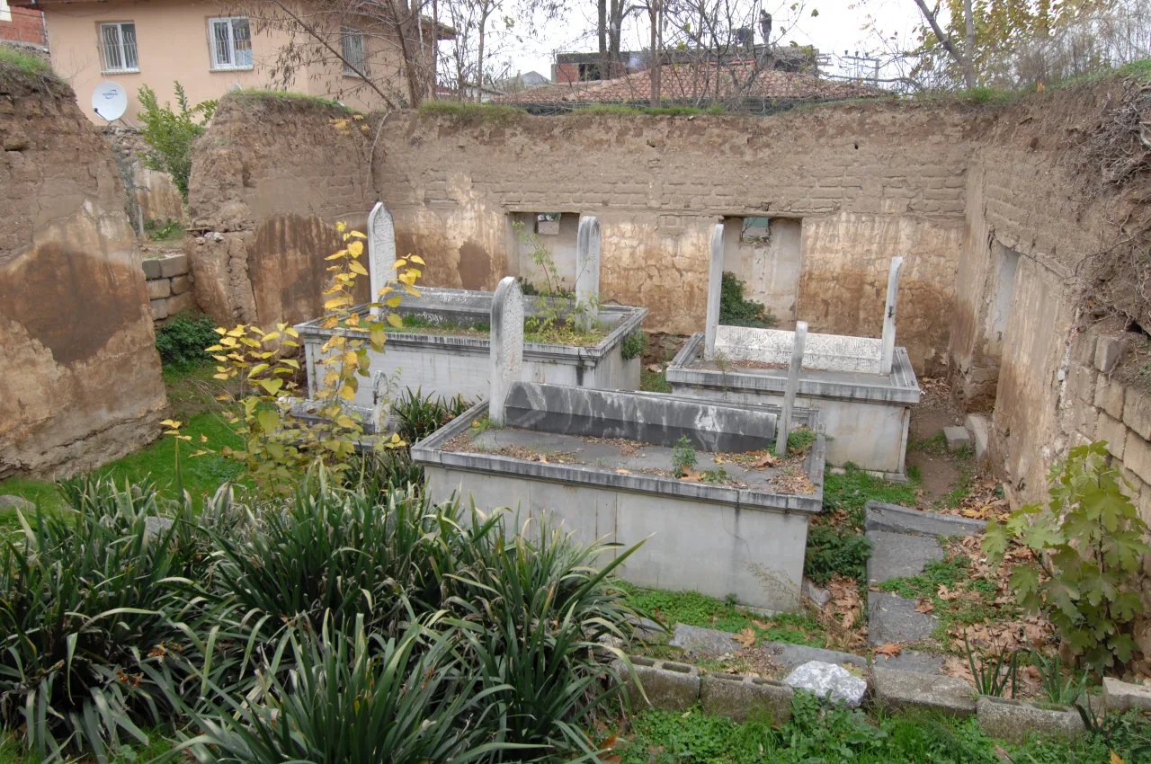 Çandarlı Türbesi - Bursa