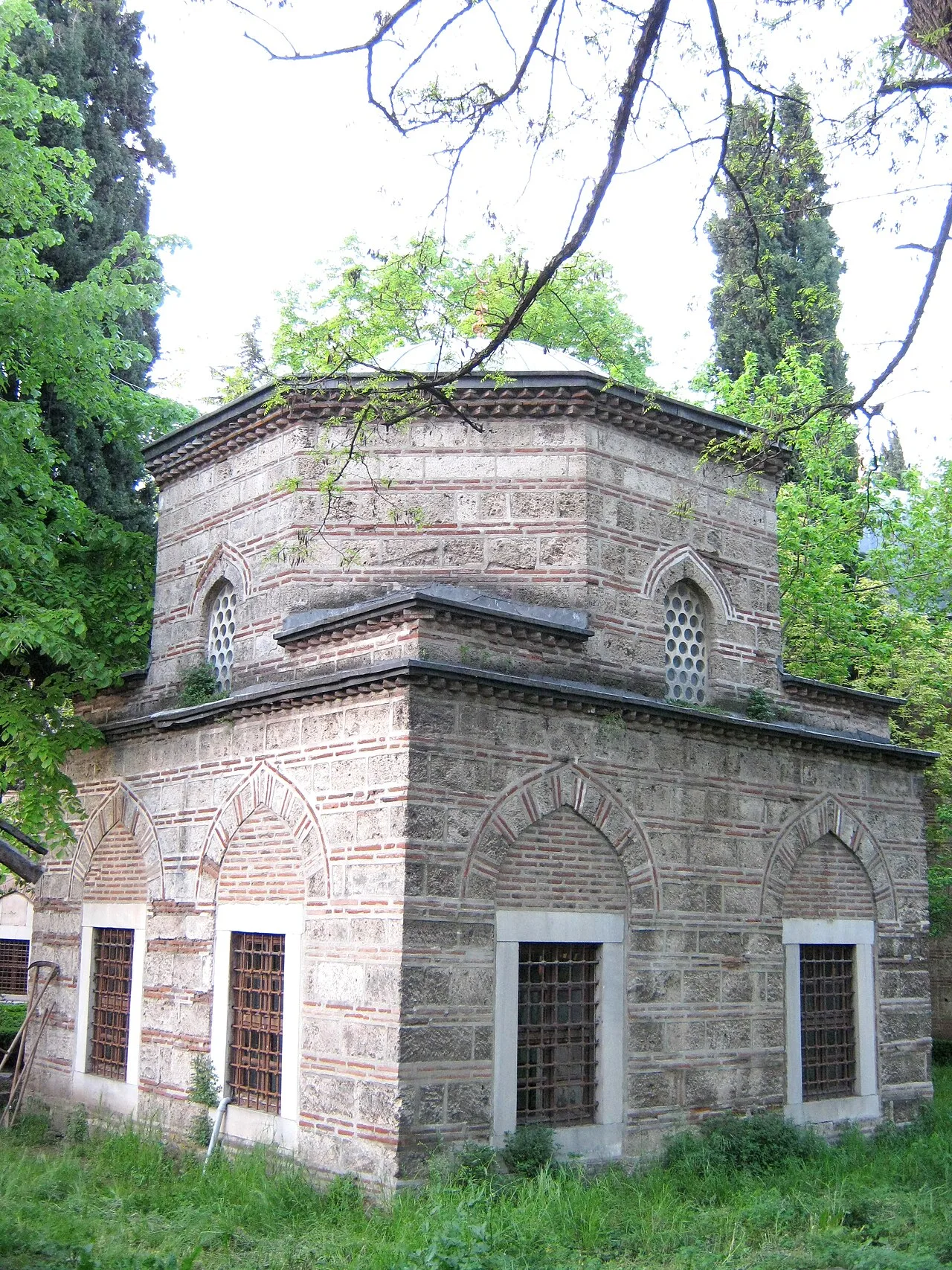 Gülşah Hatun Türbesi - Bursa