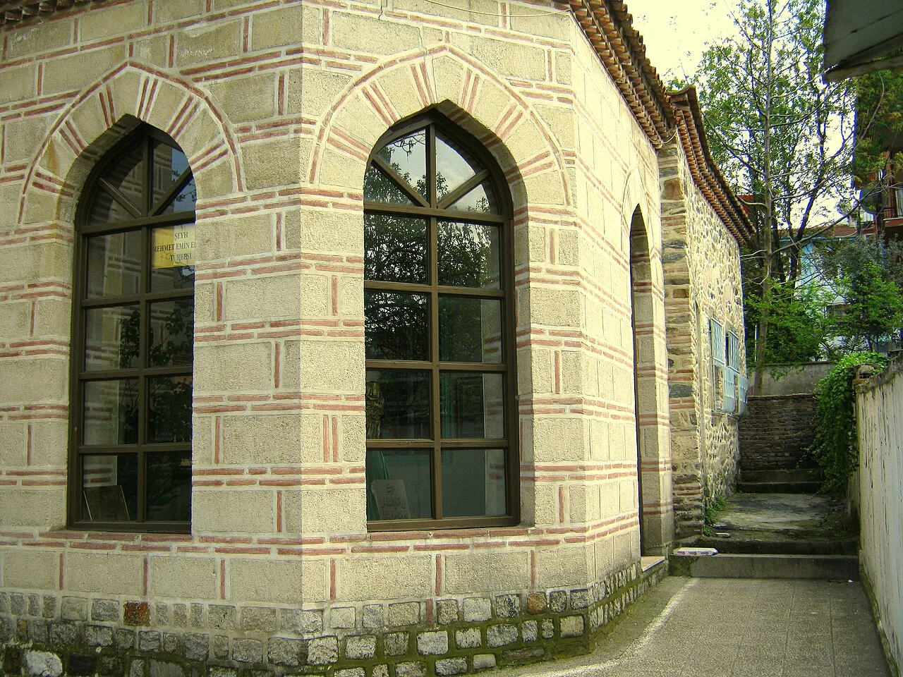 Şeyh Mehmed Emin Efendi Türbesi - Bursa