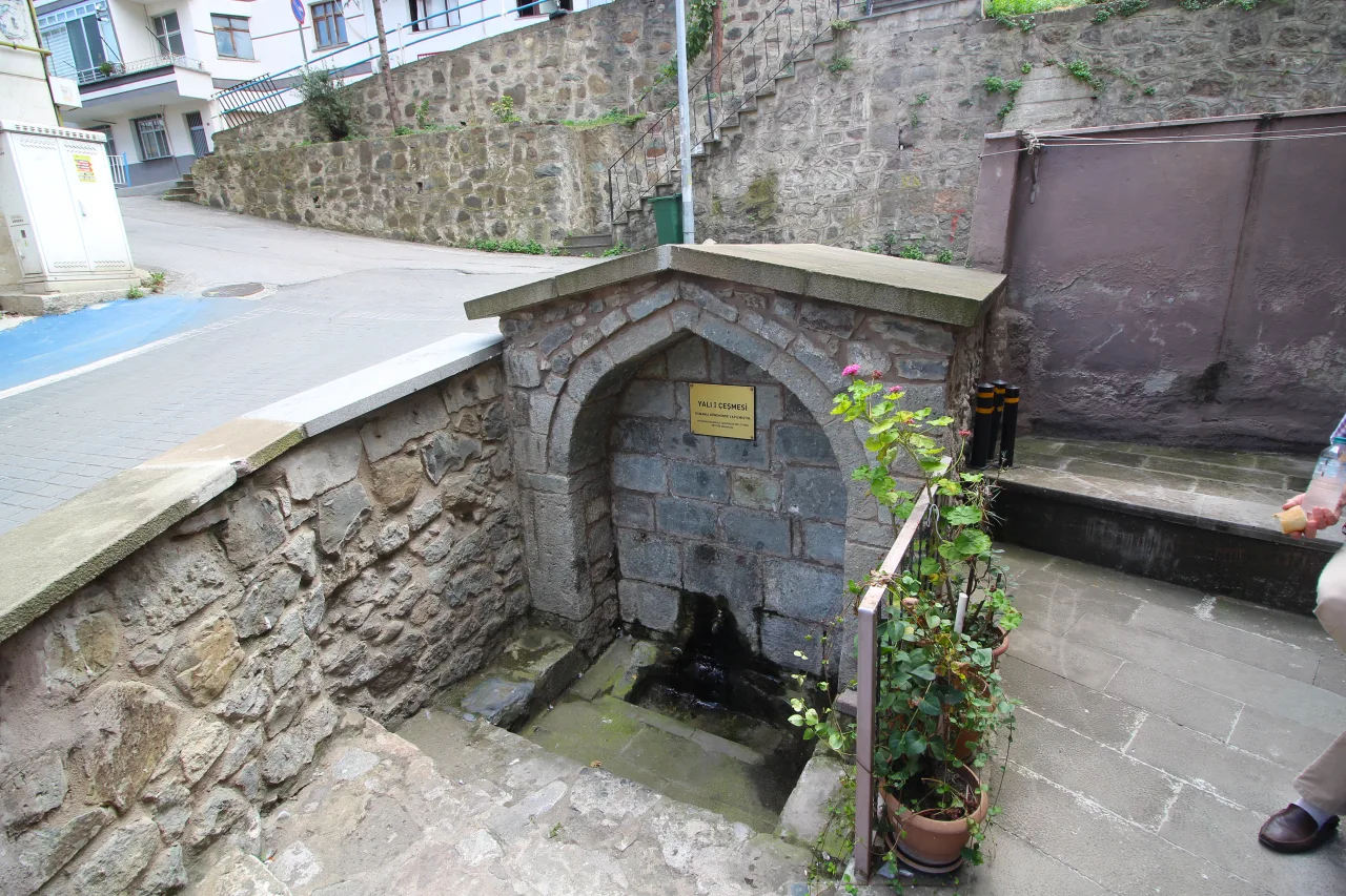 Yalı Çeşmesi - Çanakkale