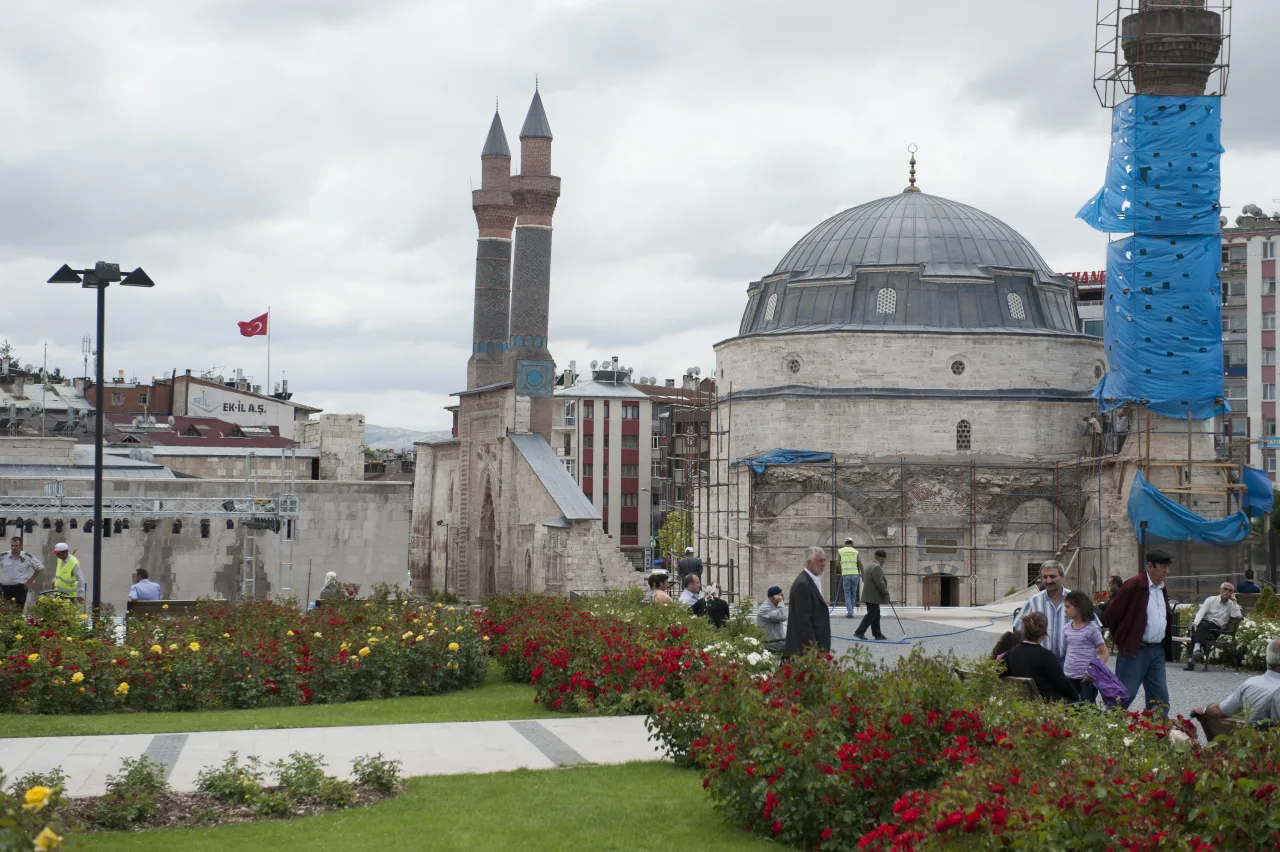 Cumhuriyet Mosque - Denizli