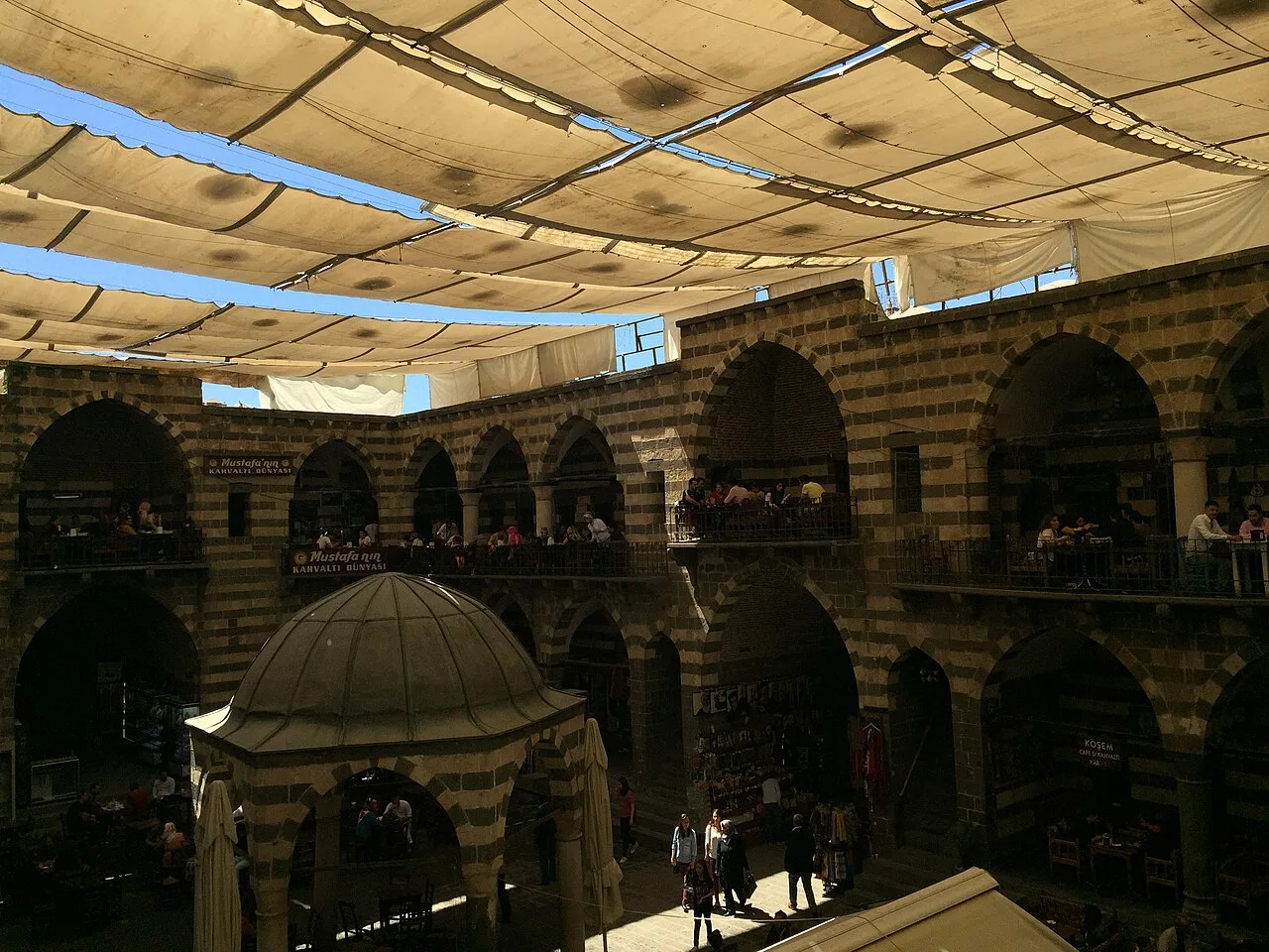 Hasan Paşa Hanı - Diyarbakır
