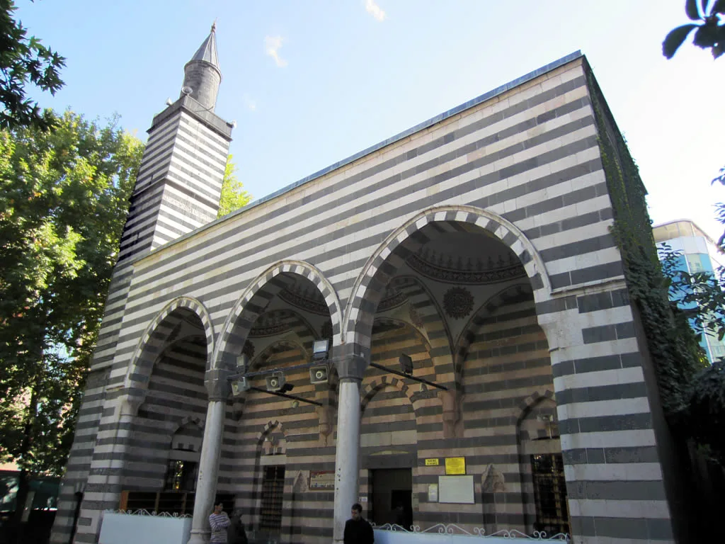 Nebi Camii - Diyarbakır