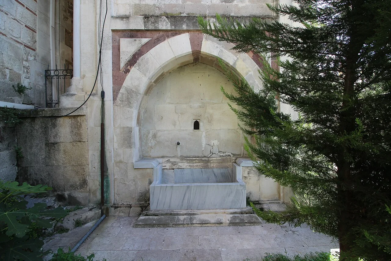 Edirne Eski Cami Minare Çeşmesi - Edirne