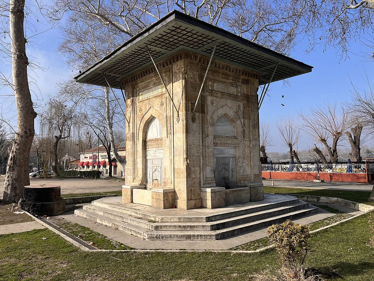 Hacı Adil Bey Çeşmesi - Edirne
