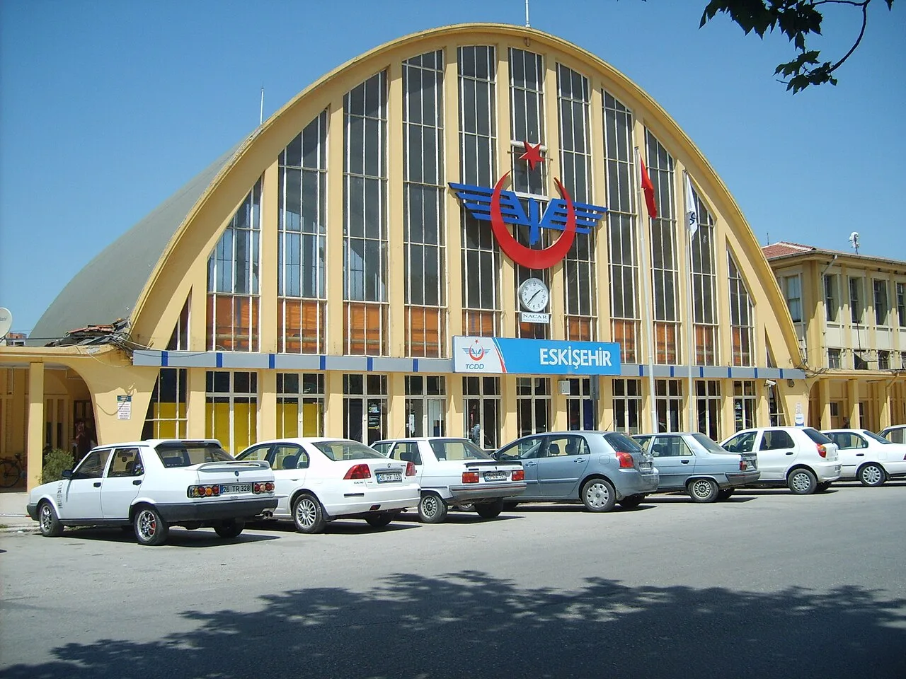 Eskişehir Garı - Eskişehir