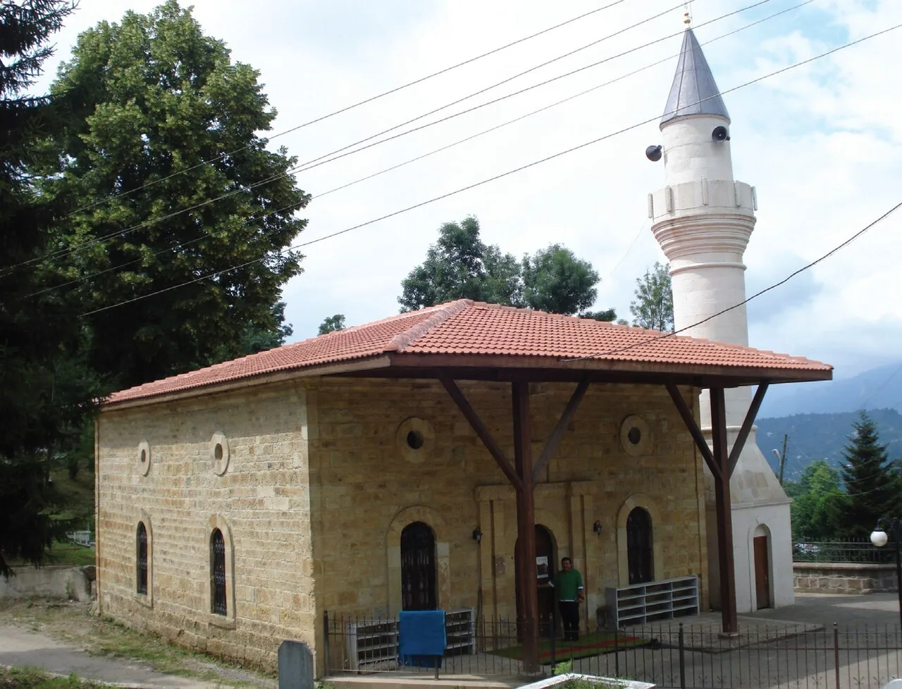 Ahmetli Köyü Camii - Giresun