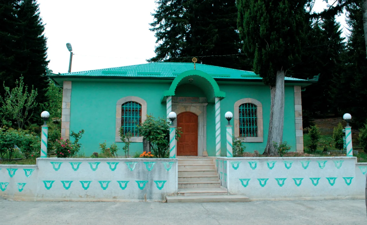 Şeyh Keramettin Türbesi - Giresun
