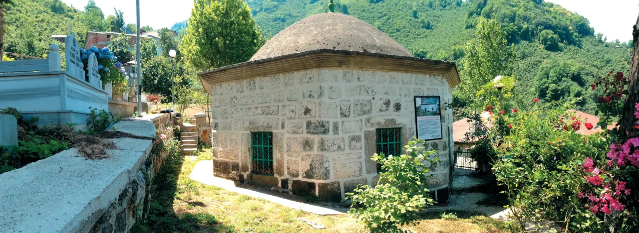 Yakup Halife Türbesi - Giresun