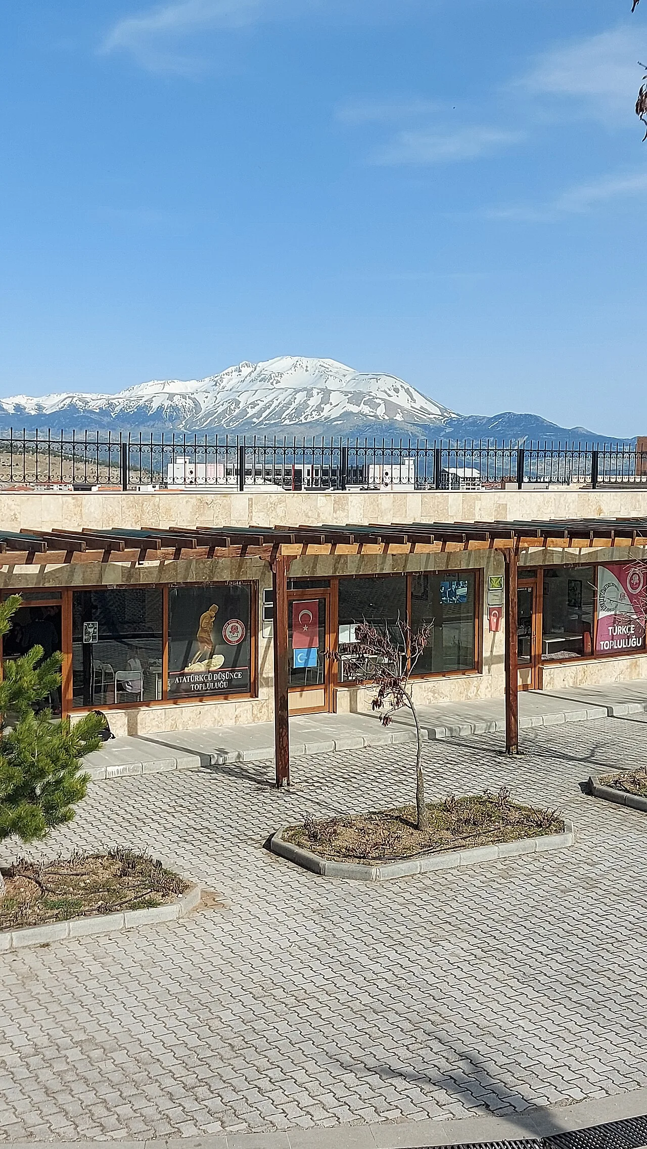 Ak Dağ - Isparta