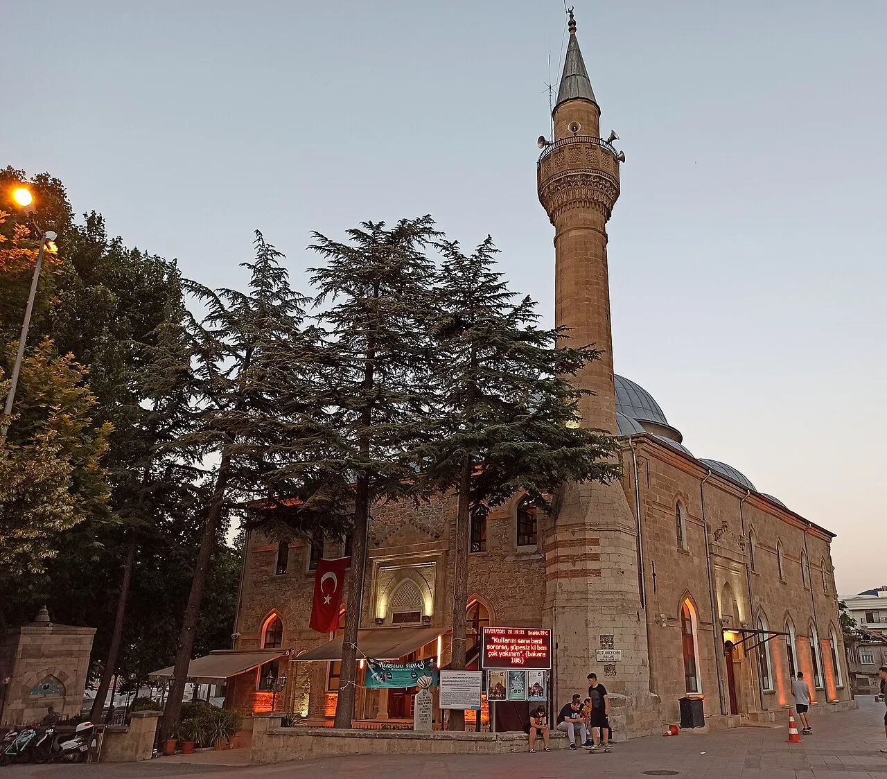 Kutlu Bey Camii - Isparta