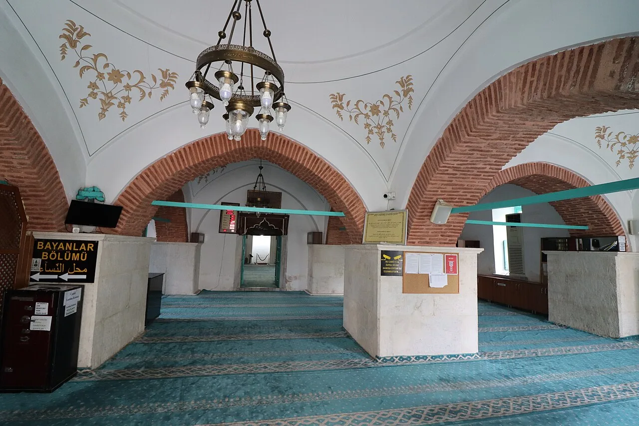 Ahi Çelebi Camii - İstanbul
