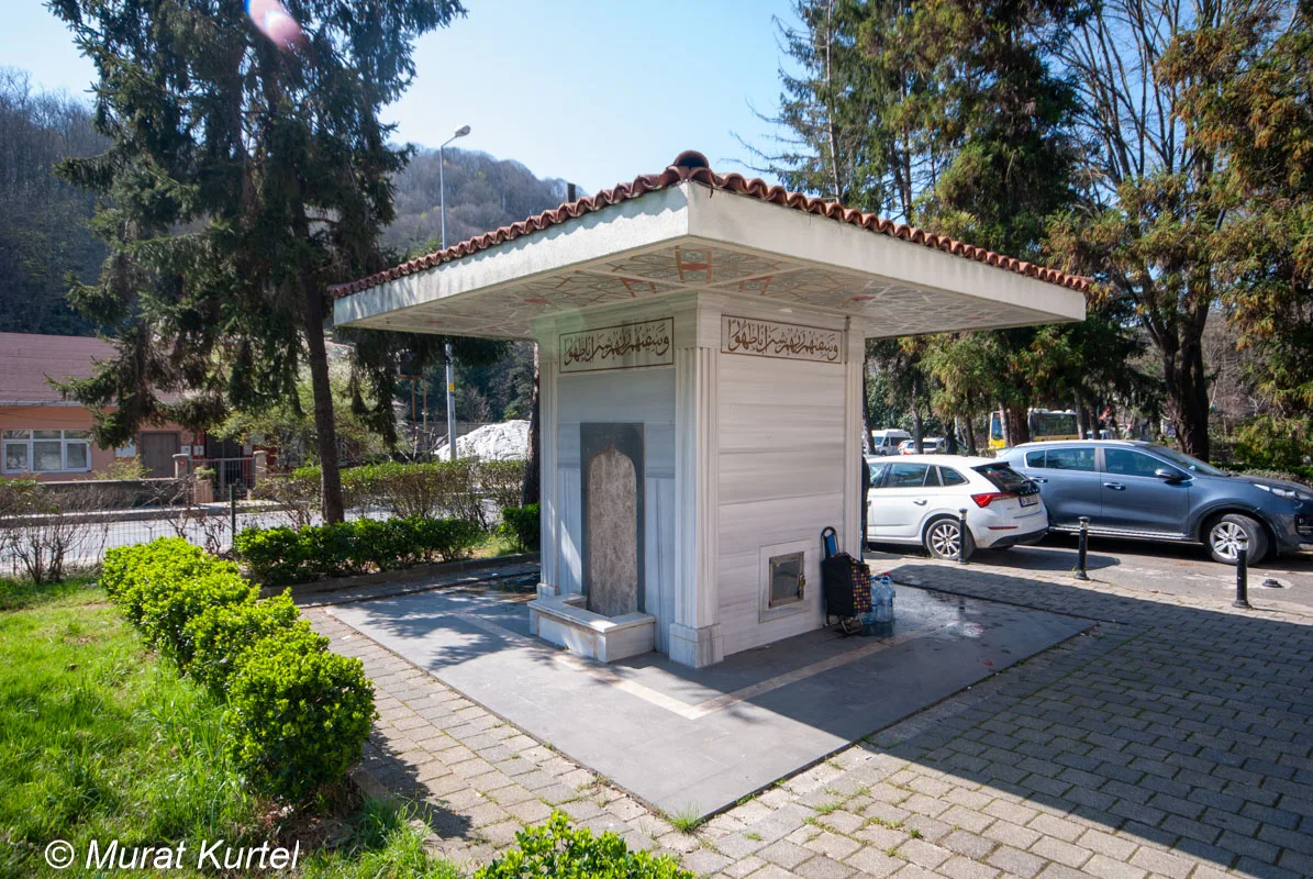 Akbaba Merkez Camii Çeşmesi - İstanbul
