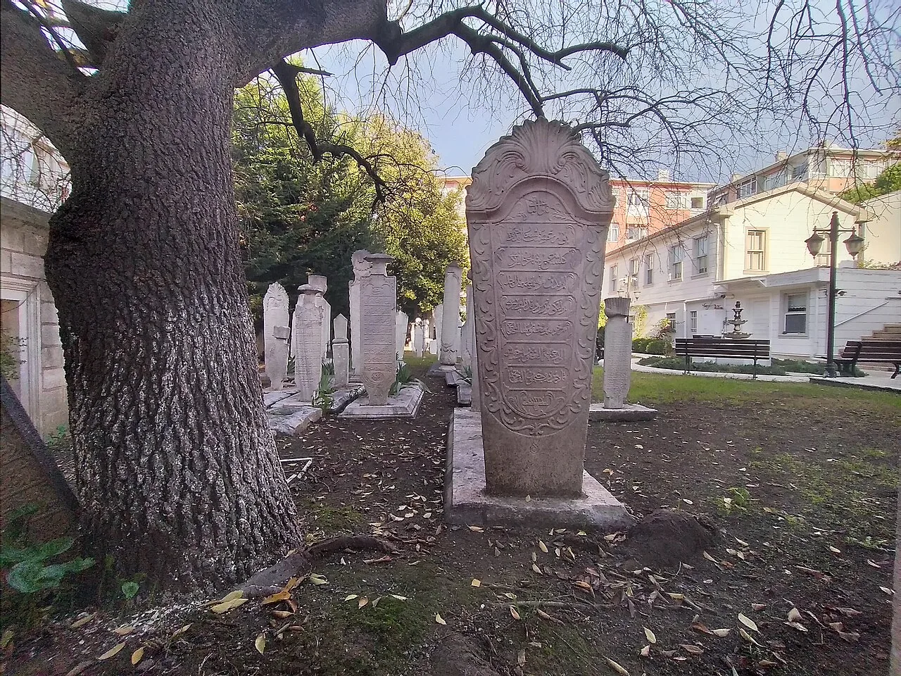 Alaca Minare Tekkesi Haziresi - İstanbul