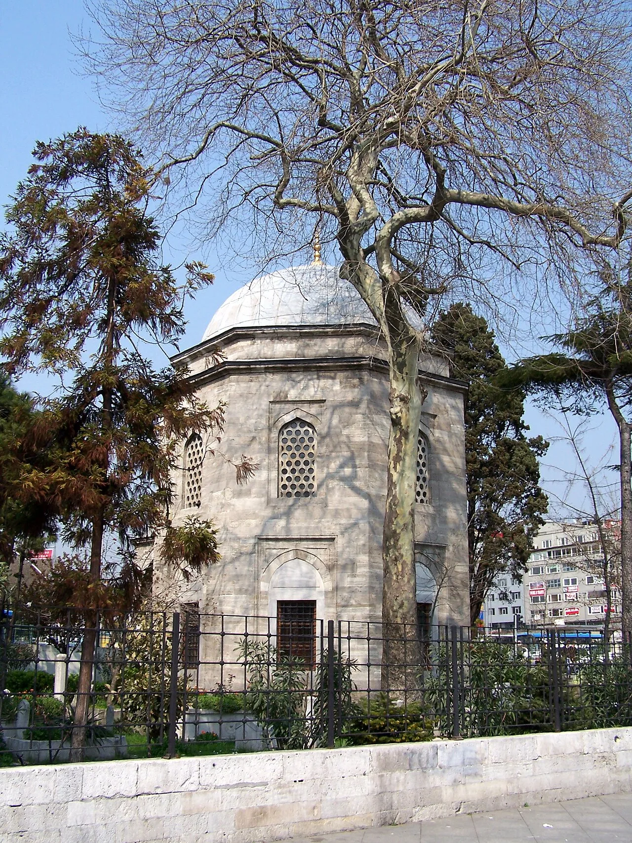 Barbaros Hayreddin Paşa Türbesi - İstanbul