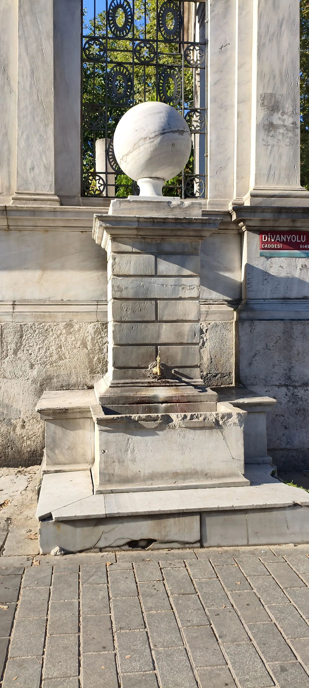 Divanyolu Fountain - İstanbul