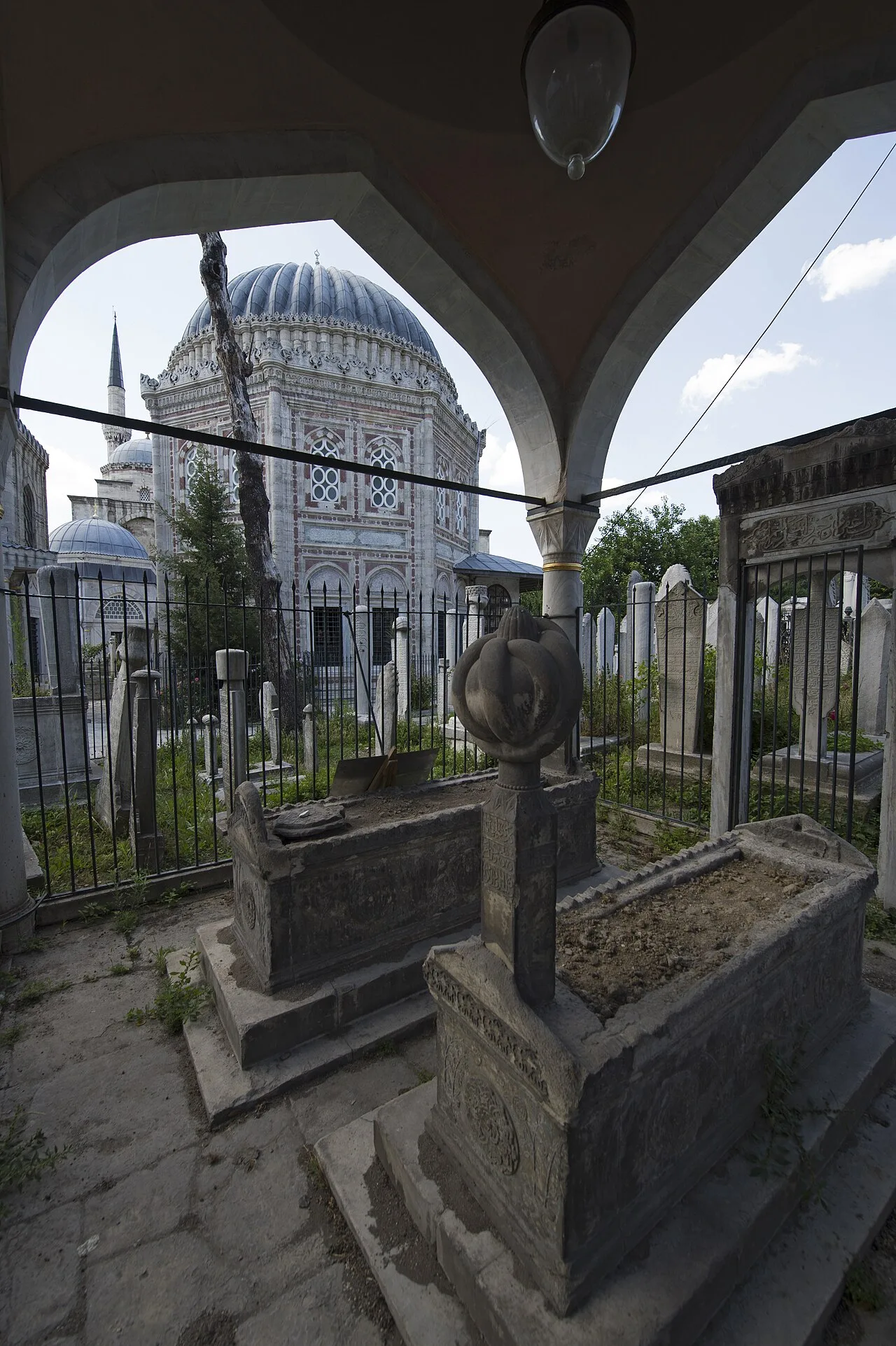 Fatma Sultan Türbesi - İstanbul