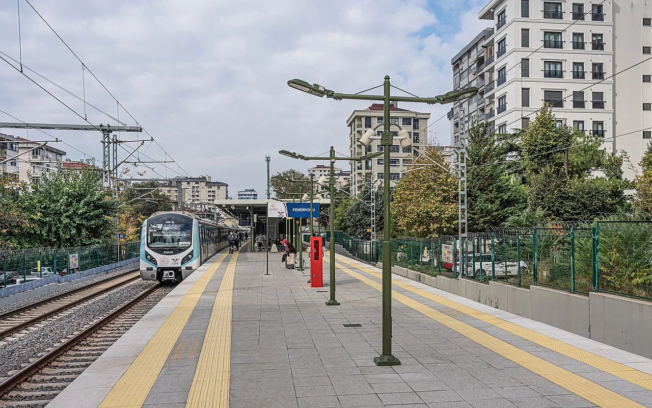Feneryolu railway station - İstanbul