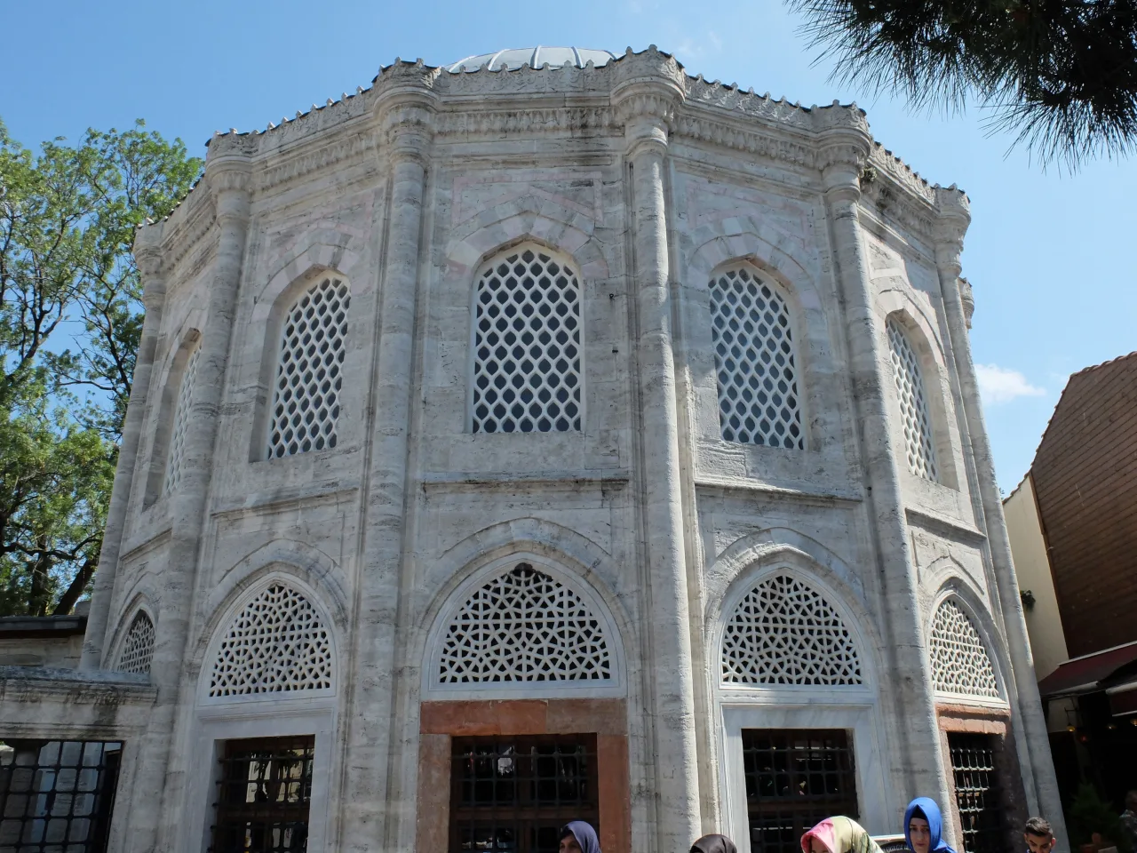 Ferhat Paşa Türbesi - İstanbul