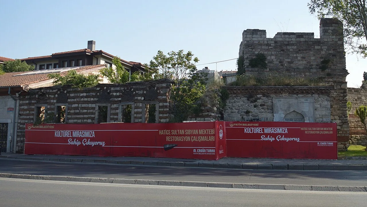 Hatice Sultan Çeşmesi, Ayvansaray - İstanbul