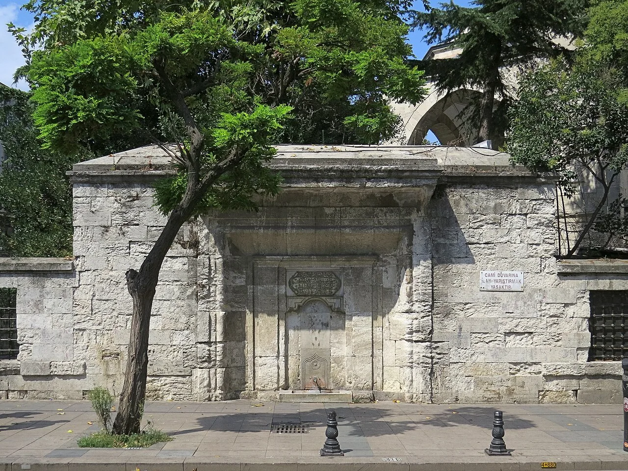 Hekimoğlu Ali Paşa Çeşmesi, Mollafenari - İstanbul