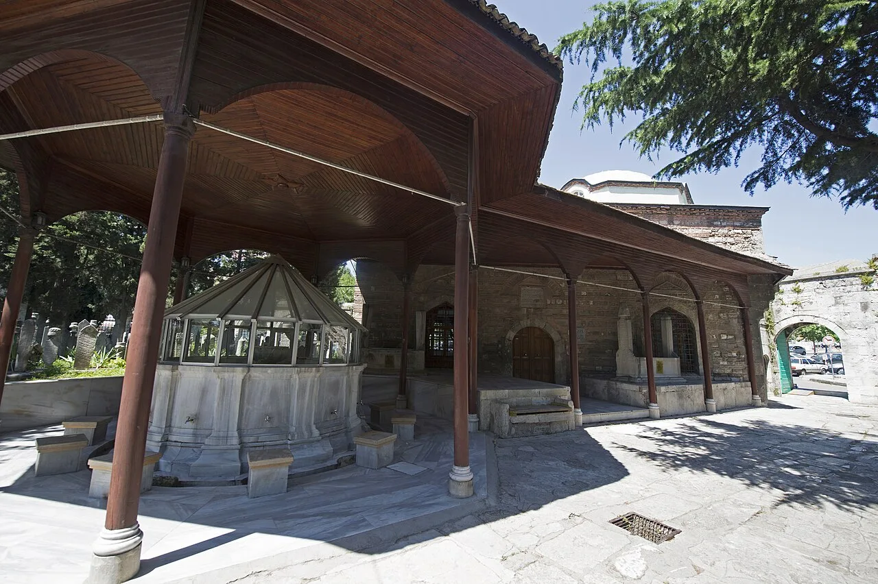 Hekimoğlu Ali Paşa Türbesi - İstanbul