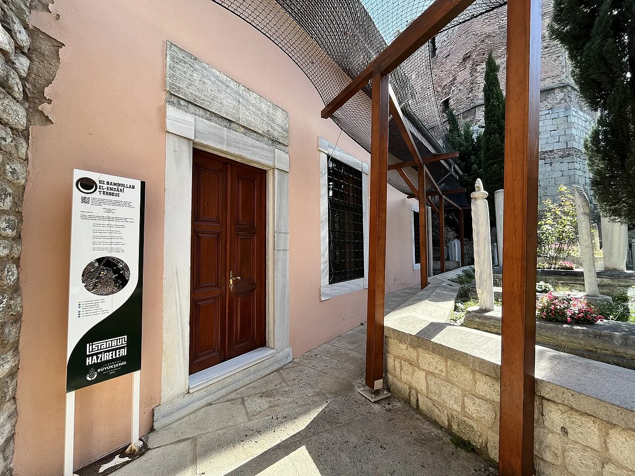 Hz. Hamdullah El-Ensari Türbesi - İstanbul