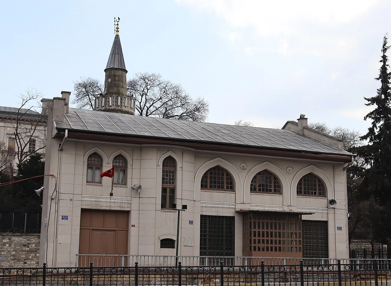 Kamer Hatun Camii - İstanbul
