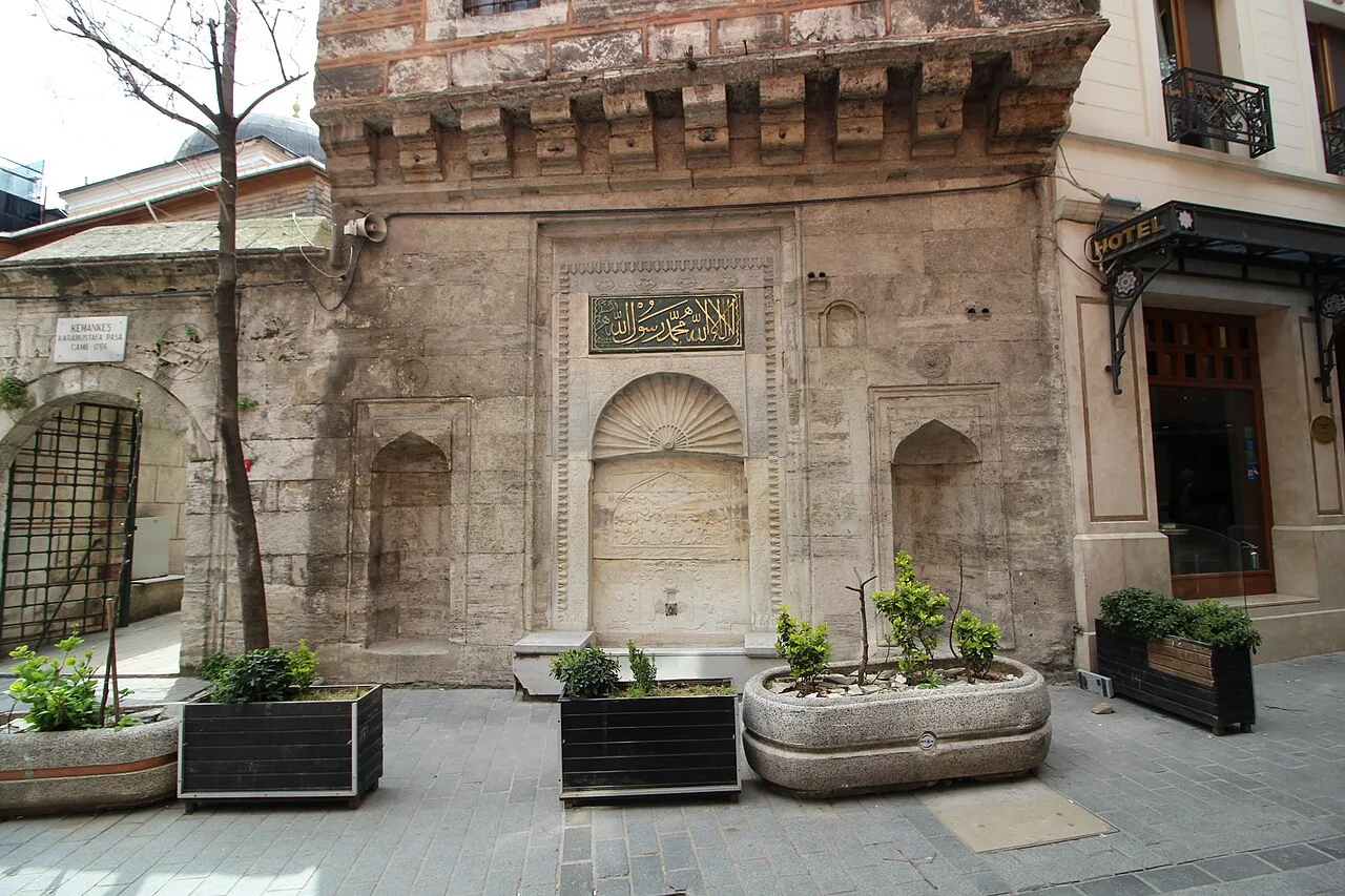 Kemankeş Mustafa Pasha Primary School Fountain - İstanbul