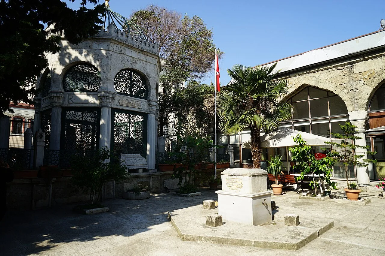 Köprülü Mehmet Paşa Türbesi - İstanbul