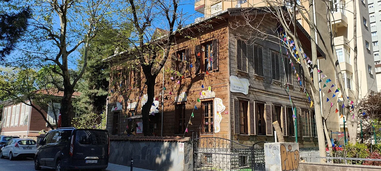 Köşk — Göztepe, Ömerpaşa, 59 - İstanbul