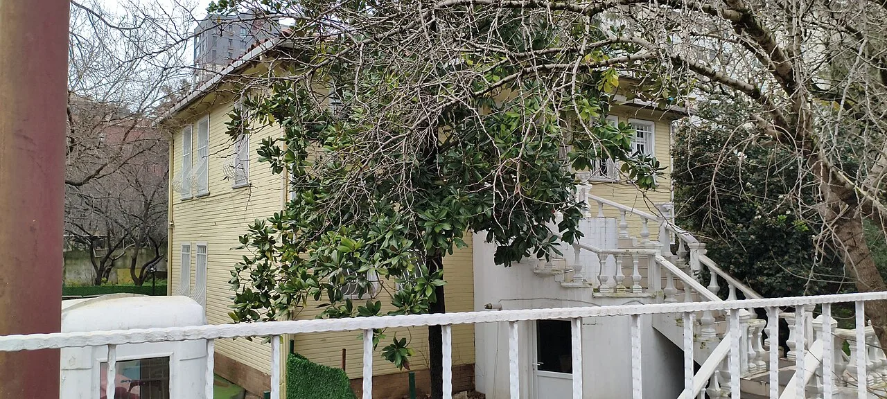 Köşk — Göztepe, Tanzimat, 79 - İstanbul